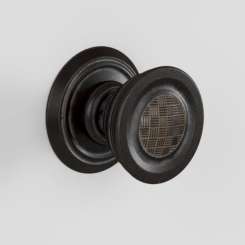 Meuble de rangement avec casiers ouverts et portes