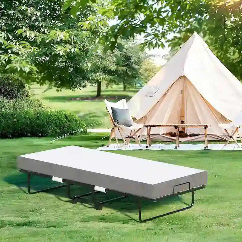Lit pliant portable avec matelas en mousse à mémoire de forme et roulettes