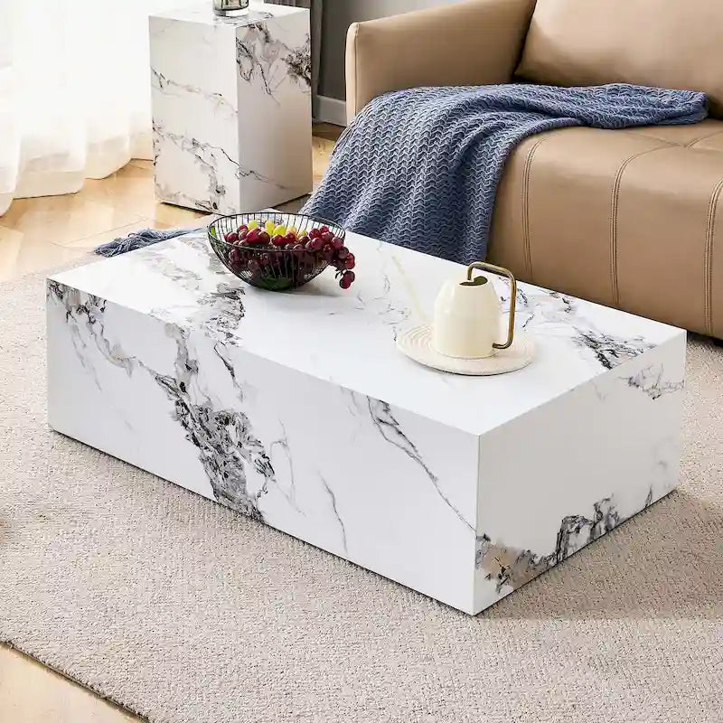 Table basse en MDF avec surface aspect marbre