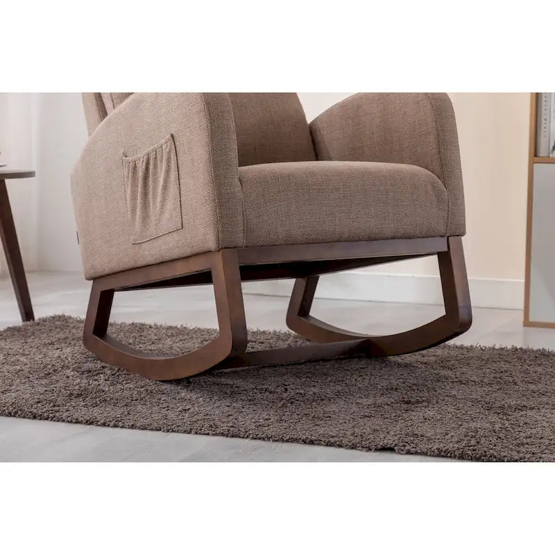 Fauteuil à bascule rembourré à dossier haut