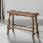 Banc en bois massif avec assise incurvée et piètement oblique – Marron antique