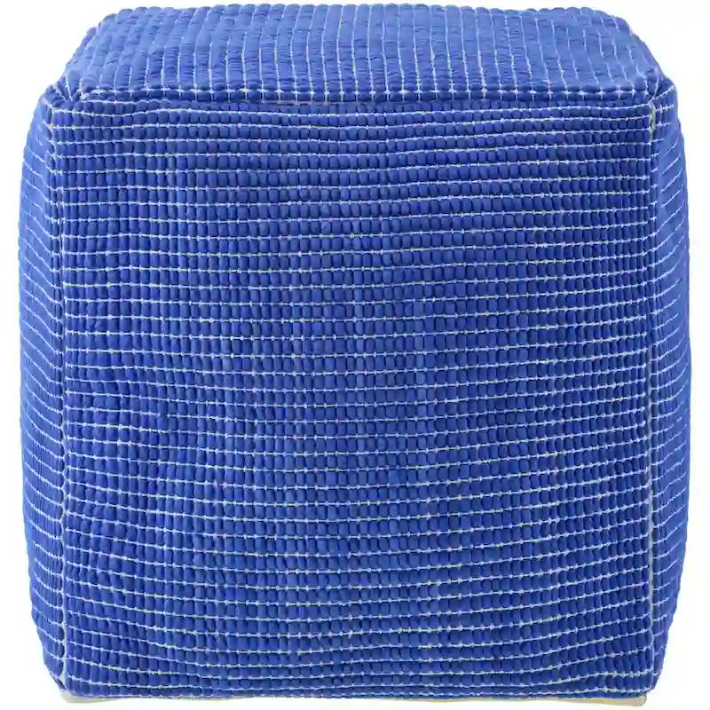 Pouf tressé à grosses mailles